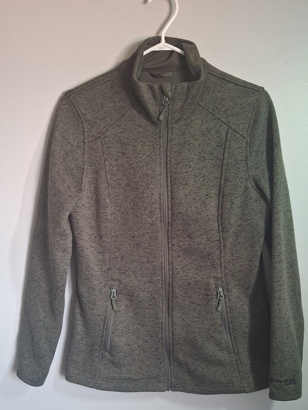 Sunice Olive Green Full-Zip Utility Jacket – Versatile Gorpcore Layering Piece